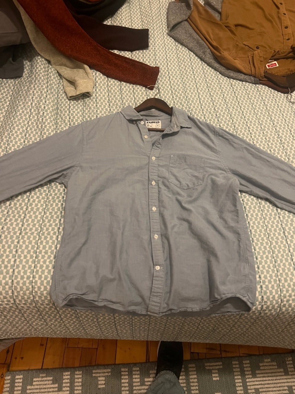 Express Men’s Light Blue Casual Button-Down Shirt